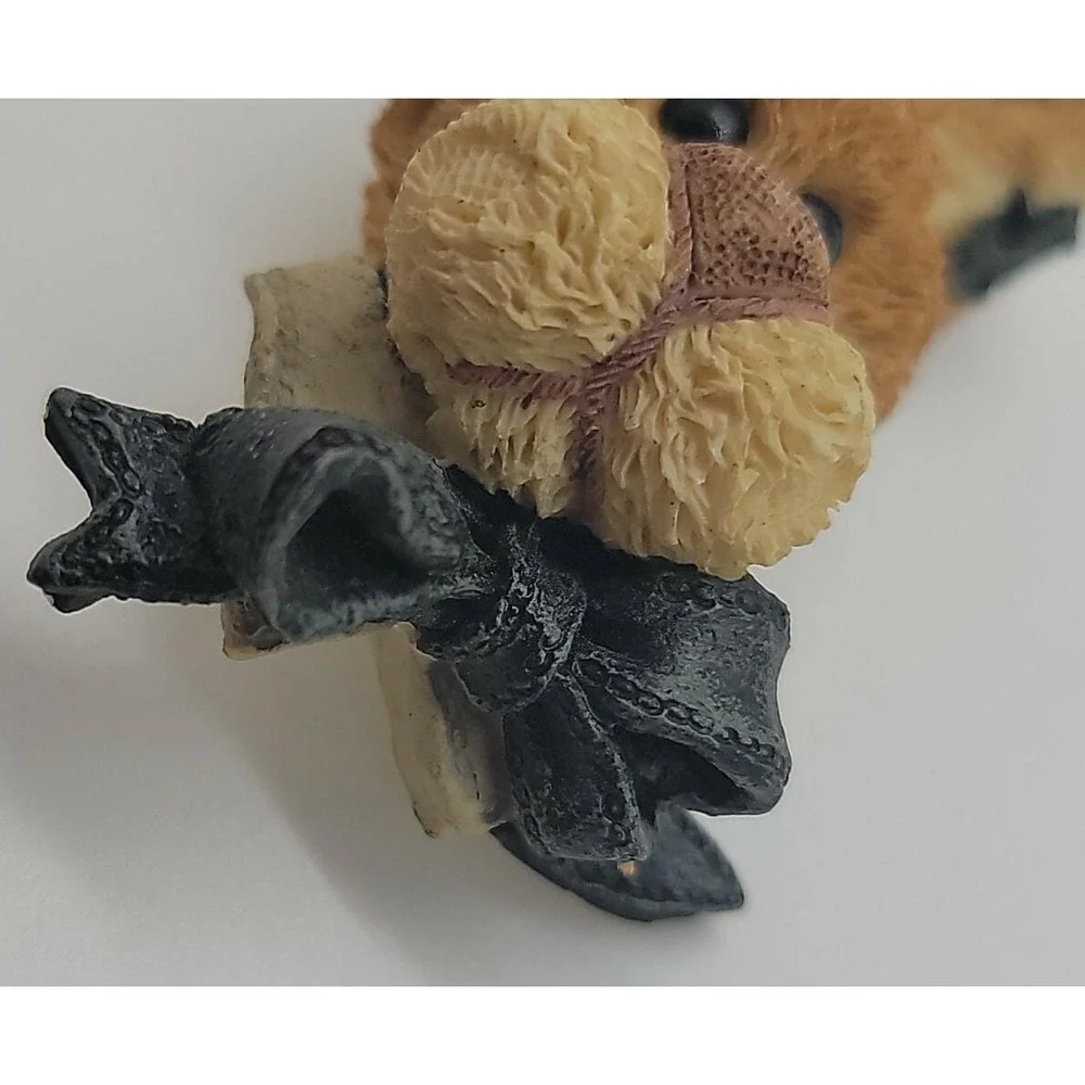 Boyds Bears Too-Loose Folkware Bunny‎ Rabbit w/ Easter Eggs Lapel Pin Brooch